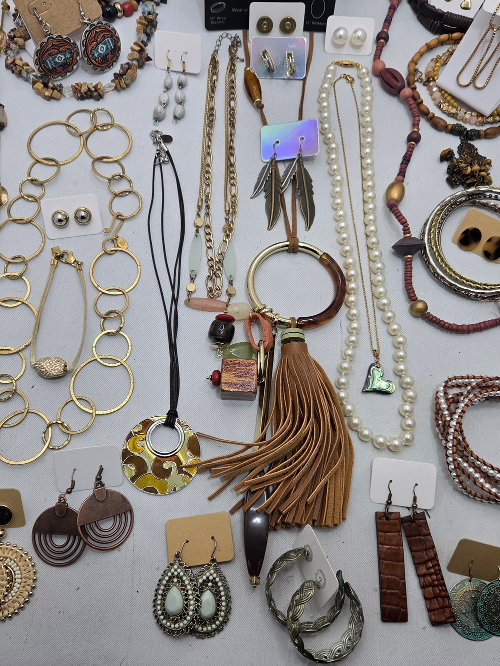 HUGE ​58pc Vintage & Modern Jewelry Lot CHICO'S BELK J CREW Necklace Earrin TOBI - Picture 5 of 16